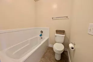 8936 N Barton Creek Dr, Eagle Mountain, UT 84005 - Photo 32