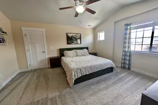 8936 N Barton Creek Dr, Eagle Mountain, UT 84005 - Photo 24