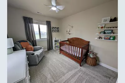 8936 N Barton Creek Dr, Eagle Mountain, UT 84005 - Photo 40