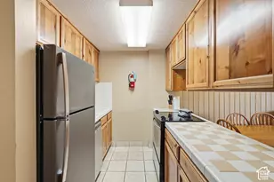 2176 S Bear Lake Blvd, Garden City, UT 84028 - Photo 4