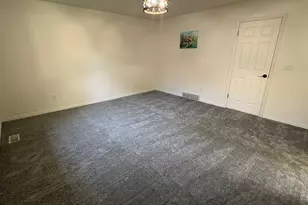 4049 S 750 W, Riverdale, UT 84405 - Photo 14