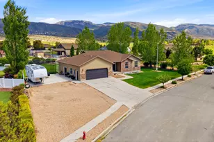 536 N 470 E, Ephraim, UT 84627 - Photo 2