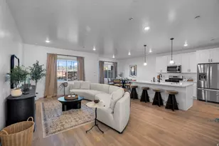 1744 S Viewcrest Dr, Washington, UT 84780 - Photo 6