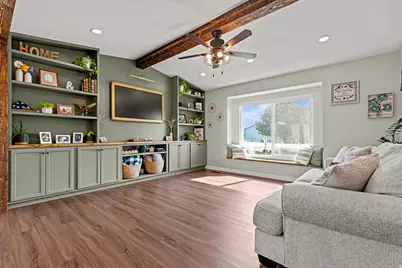 4815 S 3350 W, Roy, UT 84067 - Photo 8