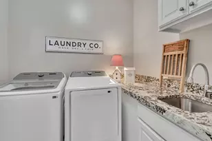 728 S Golden Leaf Way, Mapleton, UT 84664 - Photo 22