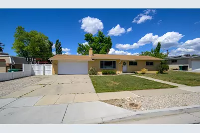 753 E 6410 S, Murray, UT 84107 - Photo 2