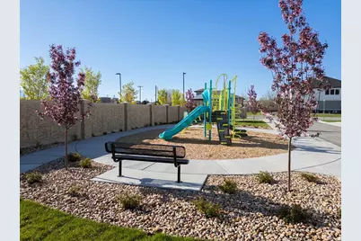 2864 S Tetzlaff Pl, West Valley, UT 84128 - Photo 6