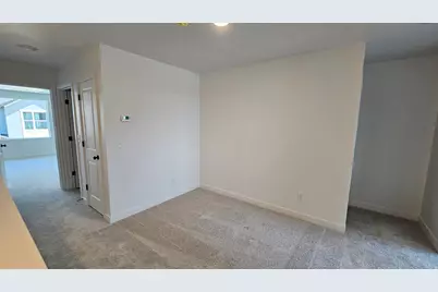 2864 S Tetzlaff Pl, West Valley, UT 84128 - Photo 12