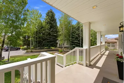 4662 Brookshire Cir, Provo, UT 84604 - Photo 6