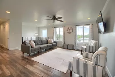 154 E 650 S, Farmington, UT 84025 - Photo 6