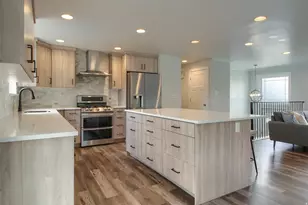 154 E 650 S, Farmington, UT 84025 - Photo 2
