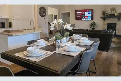 7067 S 2700 W, West Jordan, UT 84084 - Photo 10