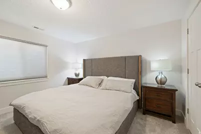 7067 S 2700 W, West Jordan, UT 84084 - Photo 12