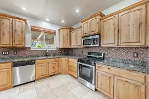 829 S 1100 W, Spanish Fork, UT 84660 - Photo 14