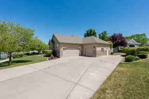 829 S 1100 W, Spanish Fork, UT 84660 - Photo 34