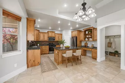 829 S 1100 W, Spanish Fork, UT 84660 - Photo 12