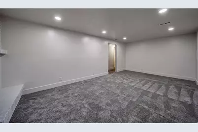 5382 S Skeeswood Cir W, Taylorsville, UT 84129 - Photo 18