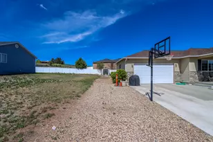 918 S 190 E, Panguitch, UT 84759 - Photo 48