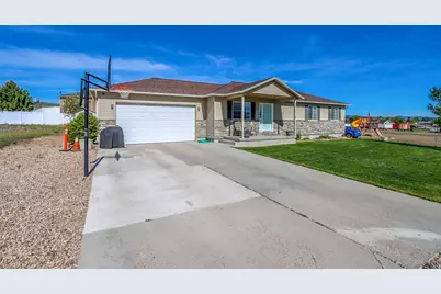 918 S 190 E, Panguitch, UT 84759 - Photo 2