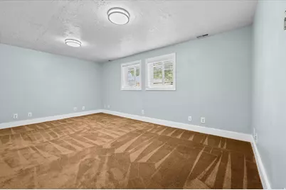 2236 N 650 W, Harrisville, UT 84414 - Photo 20