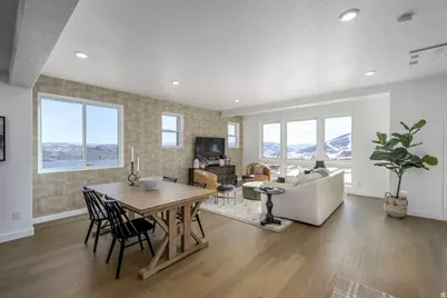 1998 W Pointe Dr, Heber City, UT 84032 - Photo 8