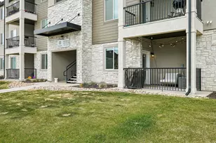 13525 S Poole Dr W, Riverton, UT 84096 - Photo 4
