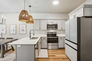 13525 S Poole Dr W, Riverton, UT 84096 - Photo 12