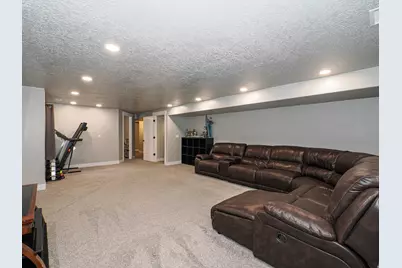 4632 N Kings Peak Way E, Eagle Mountain, UT 84005 - Photo 32