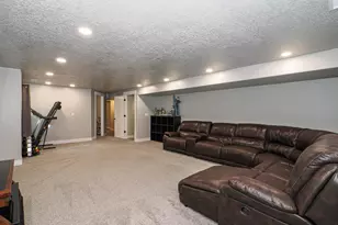 4632 N Kings Peak Way E, Eagle Mountain, UT 84005 - Photo 32