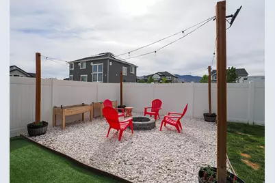 4632 N Kings Peak Way E, Eagle Mountain, UT 84005 - Photo 8