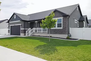 4632 N Kings Peak Way E, Eagle Mountain, UT 84005 - Photo 4
