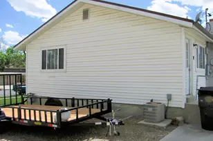 335 E 800 N, Price, UT 84501 - Photo 22