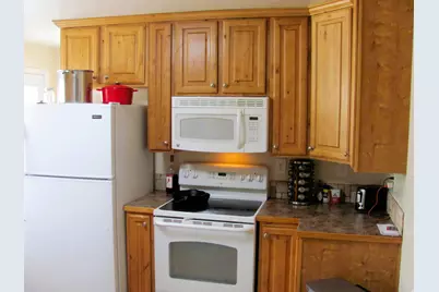 335 E 800 N, Price, UT 84501 - Photo 12