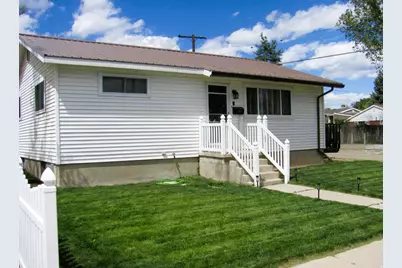 335 E 800 N, Price, UT 84501 - Photo 2