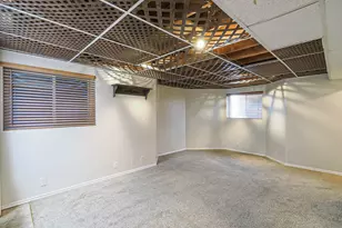 3245 N 2550 E, Layton, UT 84040 - Photo 42