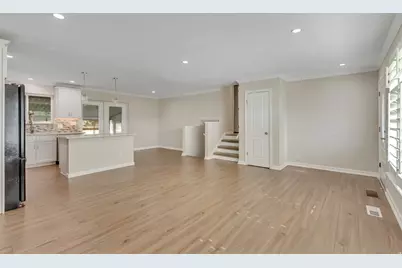 5089 S 2325 W, Roy, UT 84067 - Photo 12