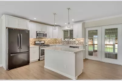 5089 S 2325 W, Roy, UT 84067 - Photo 8