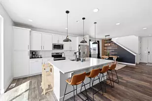 1546 E 3175 N, Layton, UT 84040 - Photo 10