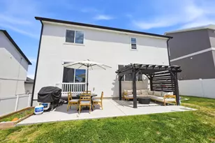 1546 E 3175 N, Layton, UT 84040 - Photo 44