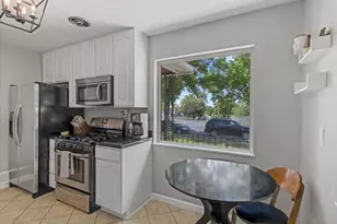 419 E Hillside Dr, Salt Lake City, UT 84107 - Photo 10
