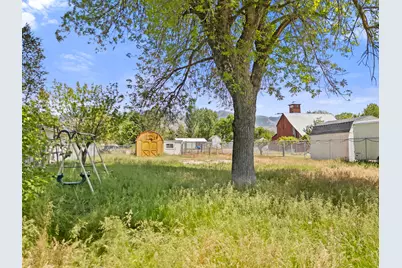 154 N 300 W, Smithfield, UT 84335 - Photo 28