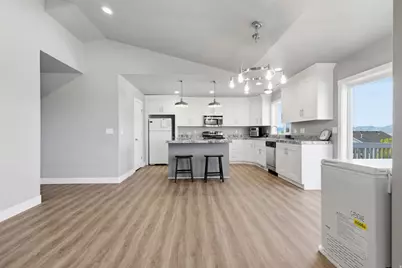 869 S 500 E, Providence, UT 84332 - Photo 20