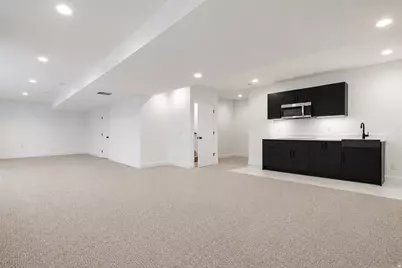 1429 E Chateau Ridge Way S, Sandy, UT 84092 - Photo 16