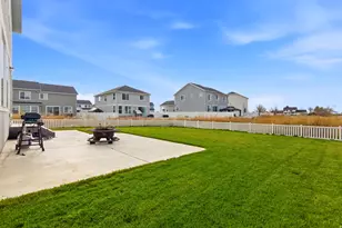 2978 S Shoreline Dr, Syracuse, UT 84075 - Photo 36