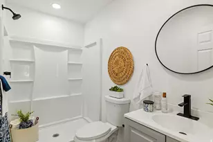 126 E 400 N, Price, UT 84501 - Photo 14