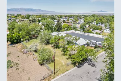 150 W Utah Ave #21, Tooele, UT 84074 - Photo 2
