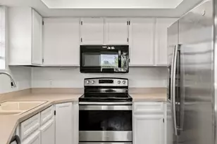 5568 S 2800 W, Roy, UT 84067 - Photo 12