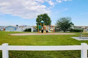 1618 N 210 E, Tooele, UT 84074 - Photo 10