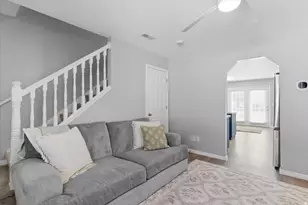 327 E 2300 N, North Ogden, UT 84414 - Photo 4