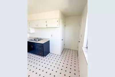 8810 S 280 E, Sandy, UT 84070 - Photo 12